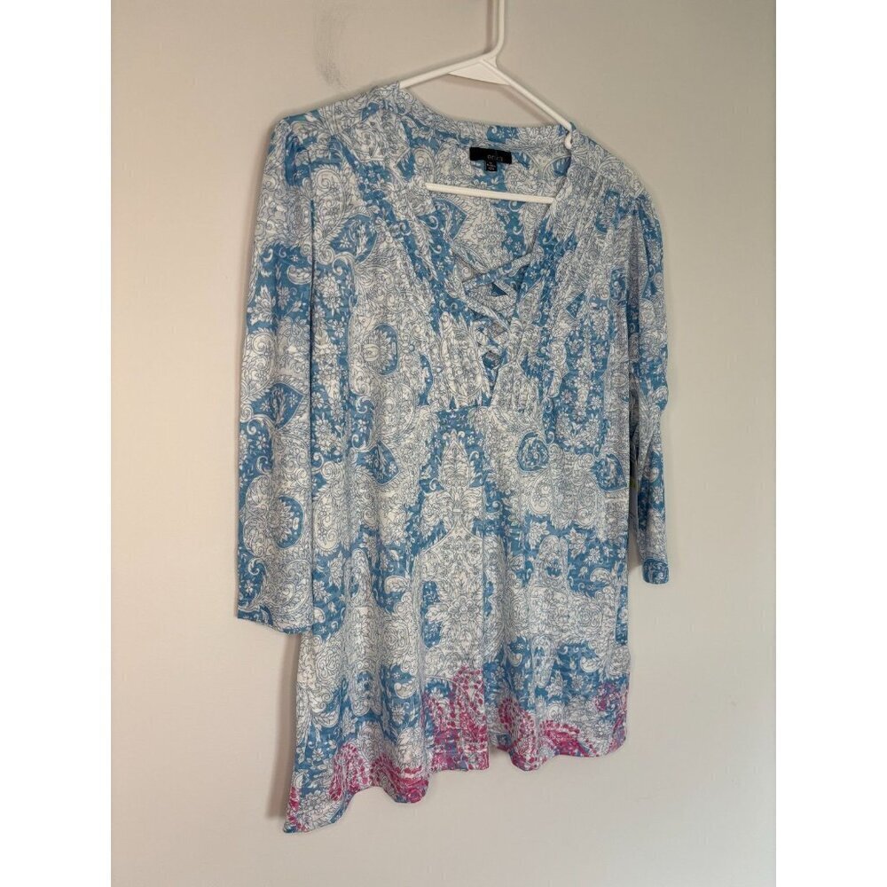 ERIKA NEW Mila 3/4 Slv Lace Up Tee Women M Wisteria Paisley Blue White Pink